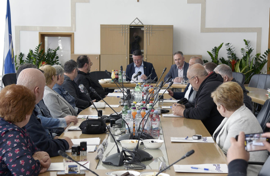 POTPISANI UGOVORI  ZA  FINANCIRANJE PROGRAMA I PROJEKTA UDRUGA ČIJE JE DJELOVANJE IZ PODRUČJA SKRBI ZA HRVATSKE BRANITELJE