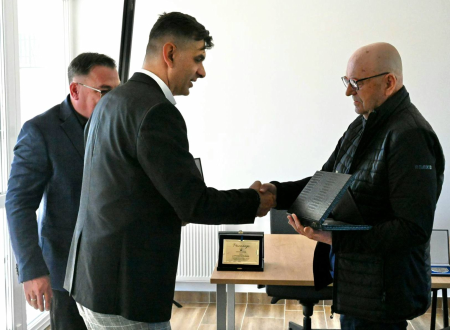 SVEČANO OBILJEŽEN DAN OPĆINE DAVOR