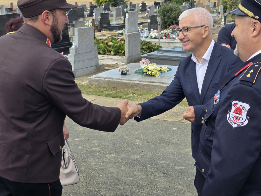 Brodsko-posavska županija uz DVD Velika Kopanica na proslavi 100 godina rada