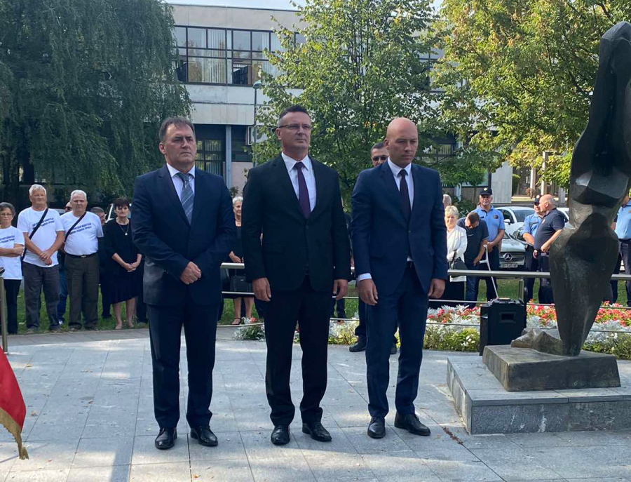 OBILJEŽAVA SE DAN HRVATSKIH BRANITELJA BRODSKO-POSAVSKE ŽUPANIJE