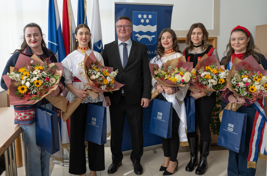 ŽUPAN DANIJEL MARUŠIĆ ODRŽAO PRIJEM ZA DOBITNICE NAGRADA NA KULTURNIM MANIFESTACIJAMA