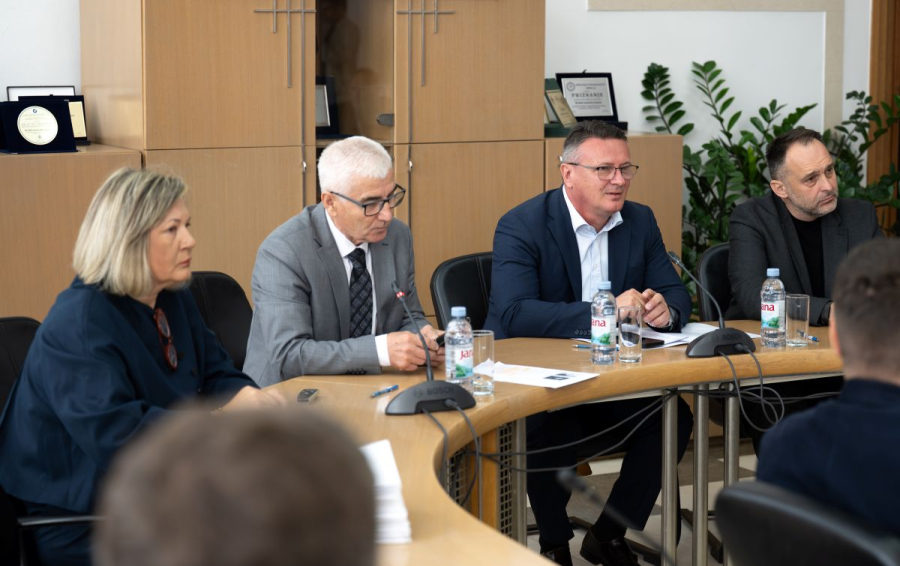 BRODSKO-POSAVSKA ŽUPANIJA NASTAVLJA S POTICANJEM PODUZETNIŠTVA