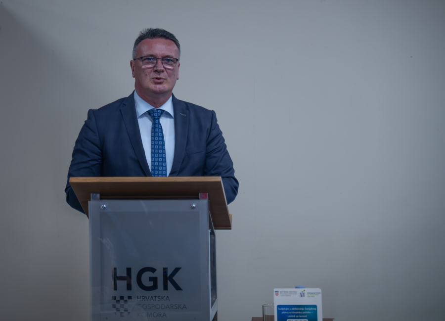 MINISTRICA VUČKOVIĆ U SLAVONSKOM BRODU – ODRŽANA PANEL RASPRAVA NA TEMU SOCIJALNOG FONDA ZA KLIMATSKU POLITIKU