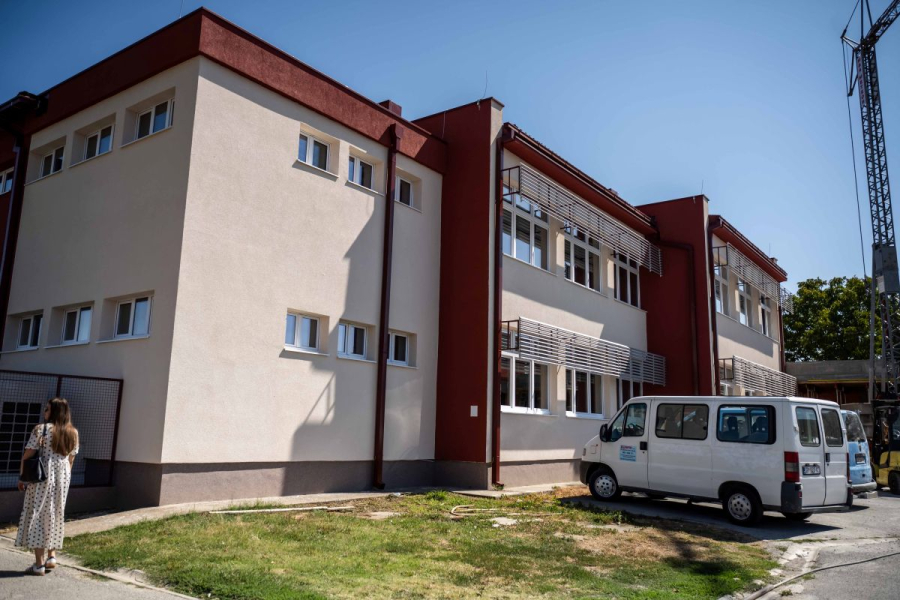 ZAVRŠENI RADOVI NA ENERGETSKOJ OBNOVI ŠKOLE U LUŽANIMA