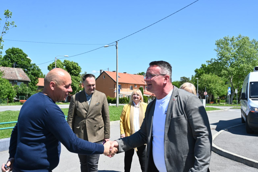 Vozilo mobilne ljekarne stiglo u Brodsko-posavsku županiju.