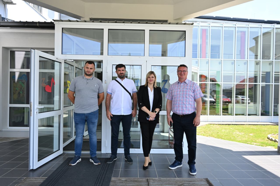 ZAVRŠEN PROJEKT ENERGETSKE OBNOVE OSNOVNE ŠKOLE U ADŽAMOVCIMA